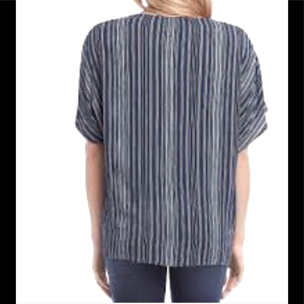 Aqua blues top